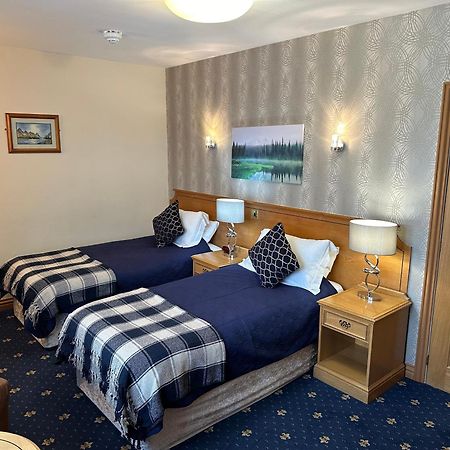 The Glen Hotel Newtonmore Buitenkant foto
