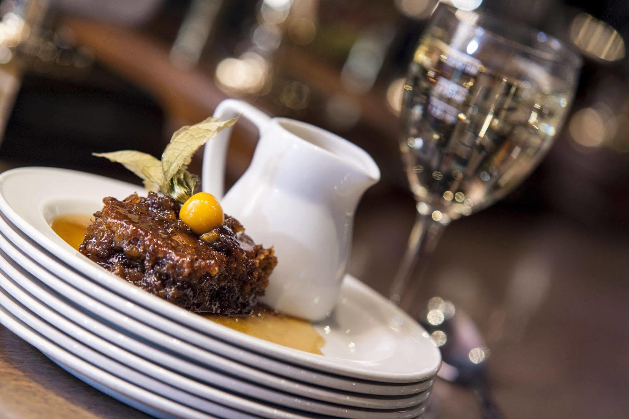 The Glen Hotel Newtonmore Buitenkant foto